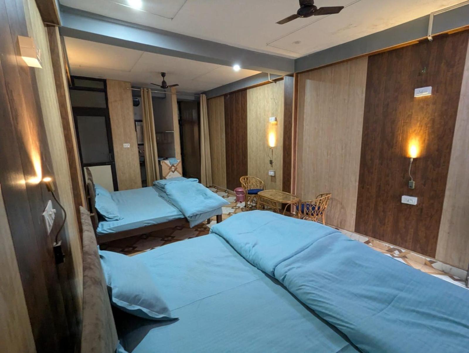 Hotel Yes Retreat Rishīkesh Esterno foto